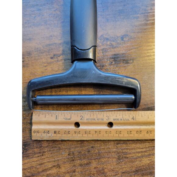 Good Cook Black 4" Wide Cheese Slicer w/Plastic Handle - used - Picture 7 of 8